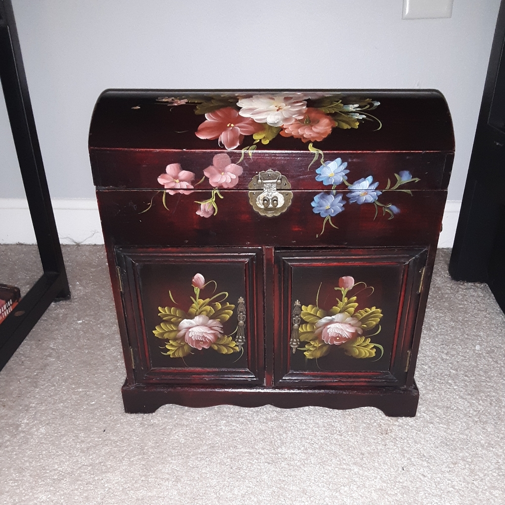 wooden hand painted floral vintage box